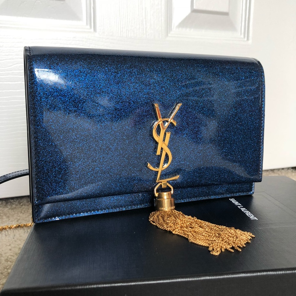 Kate glitter wallet on chain